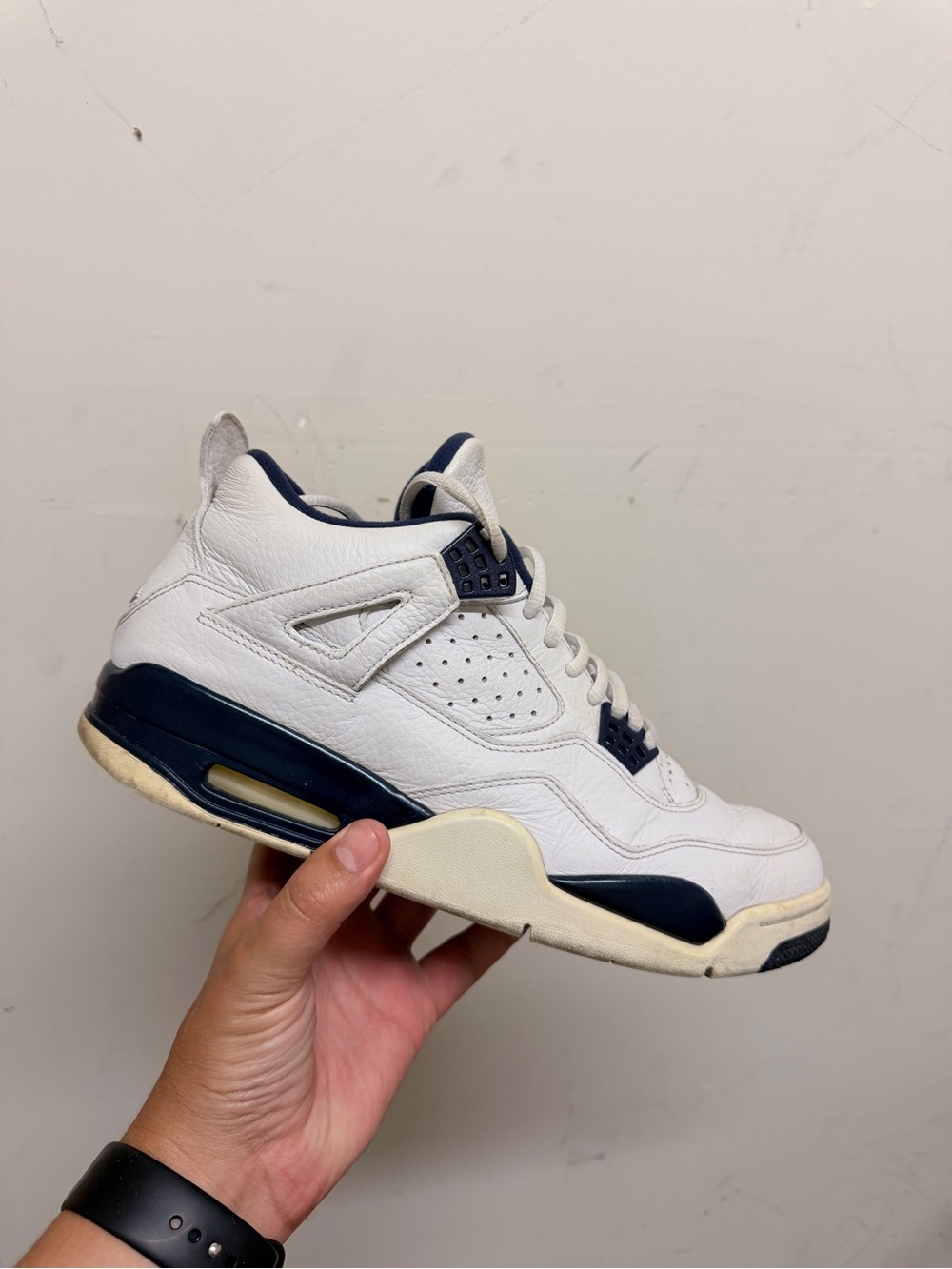 Jordan retro 4 white and navy